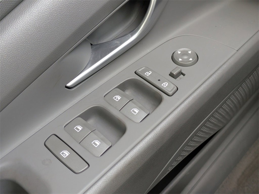 Used 2023 Hyundai Elantra SEL image 20