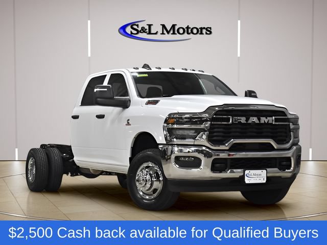 New 2026 RAM 3500 Tradesman w/ Chrome Appearance Group A
