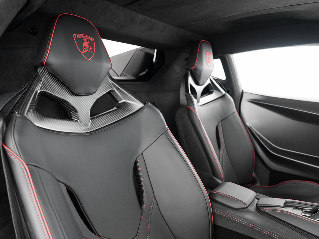 Used 2026 Lamborghini Temerario AWD/4WD image 25