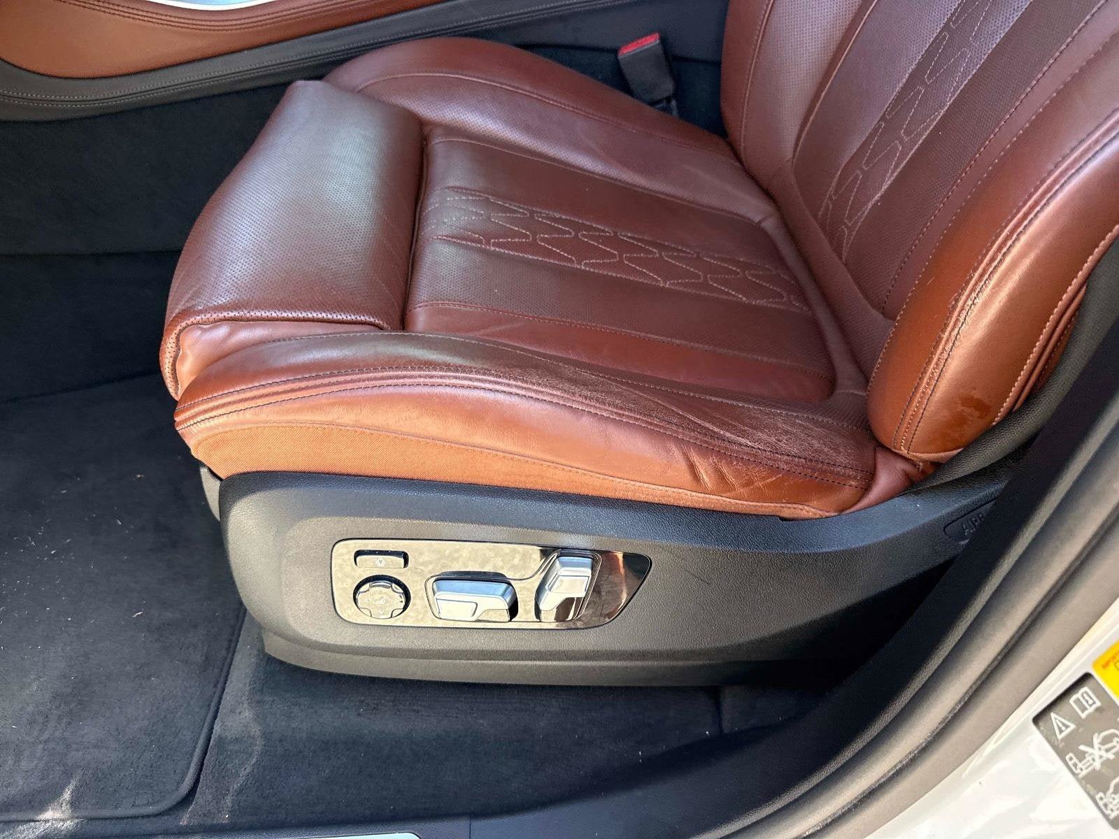 Used 2019 BMW X5 xDrive40i w/ M Sport Package AWD/4WD image 19
