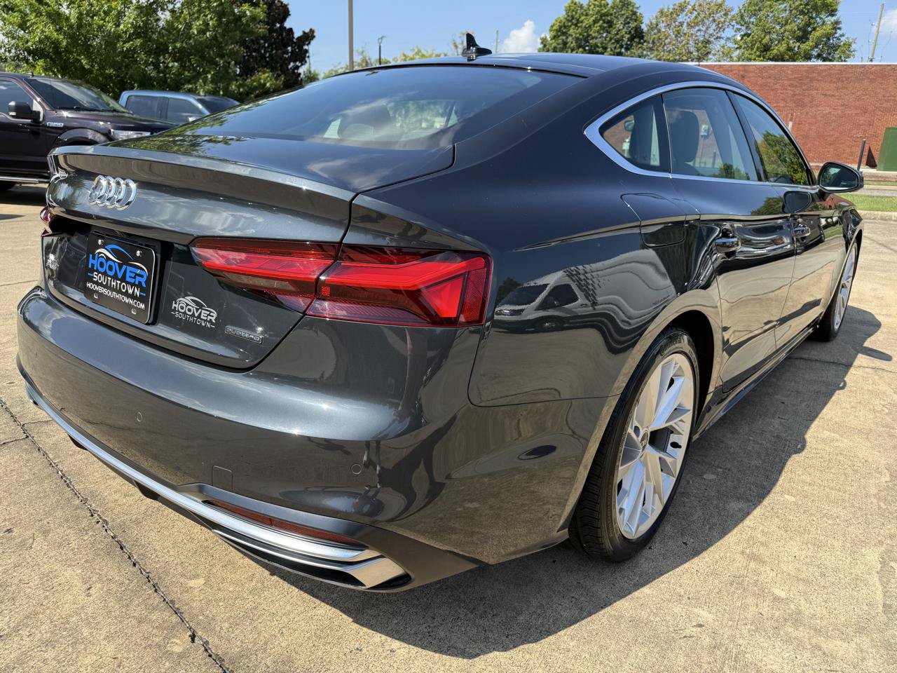 Used 2023 Audi A5 2.0T Premium Plus w/ Premium Plus AWD/4WD image 5