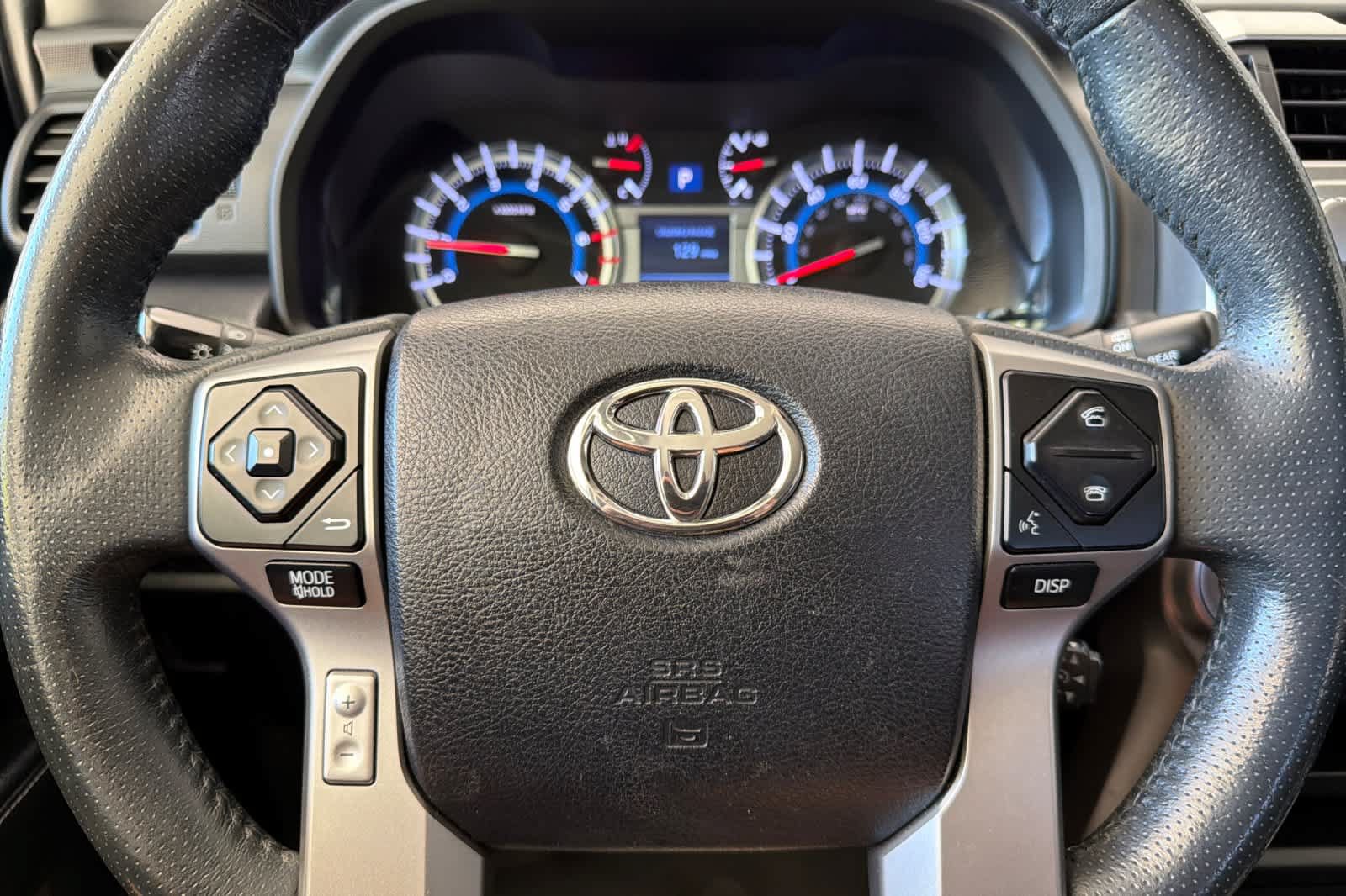 Used 2019 Toyota 4Runner SR5 AWD/4WD image 23