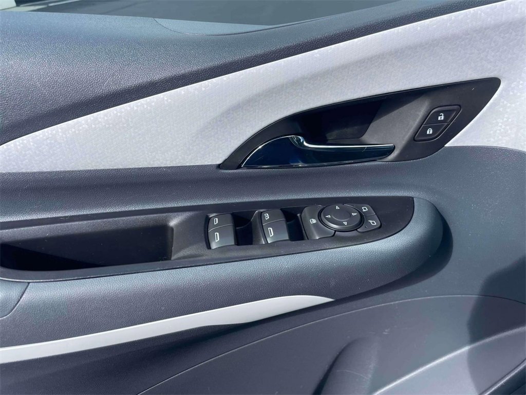 Used 2019 Chevrolet Bolt LT image 16