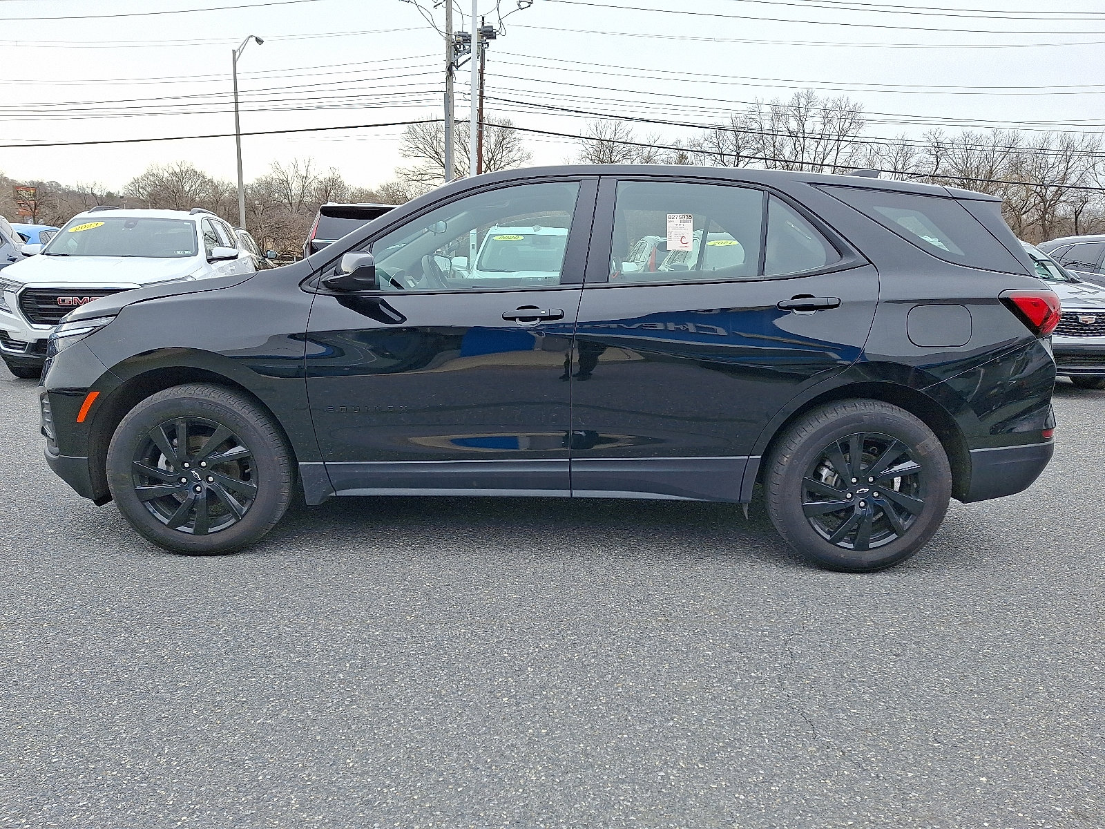 Certified 2024 Chevrolet Equinox LS w/ Midnight Edition image 4