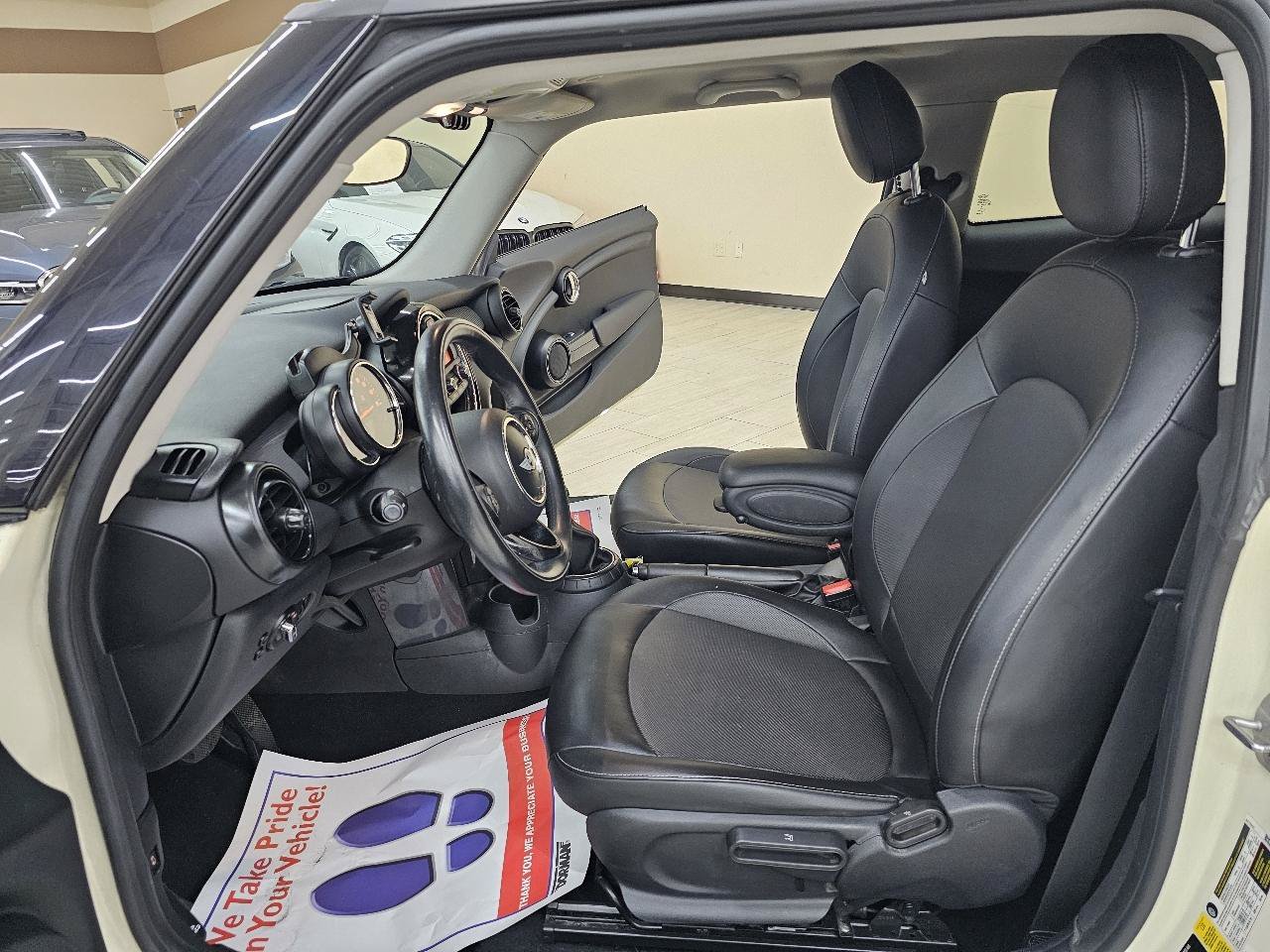 Used 2016 MINI Cooper 2-Door Hardtop FWD image 16