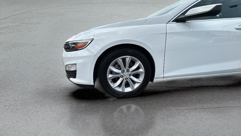 Used 2023 Chevrolet Malibu LT FWD image 19