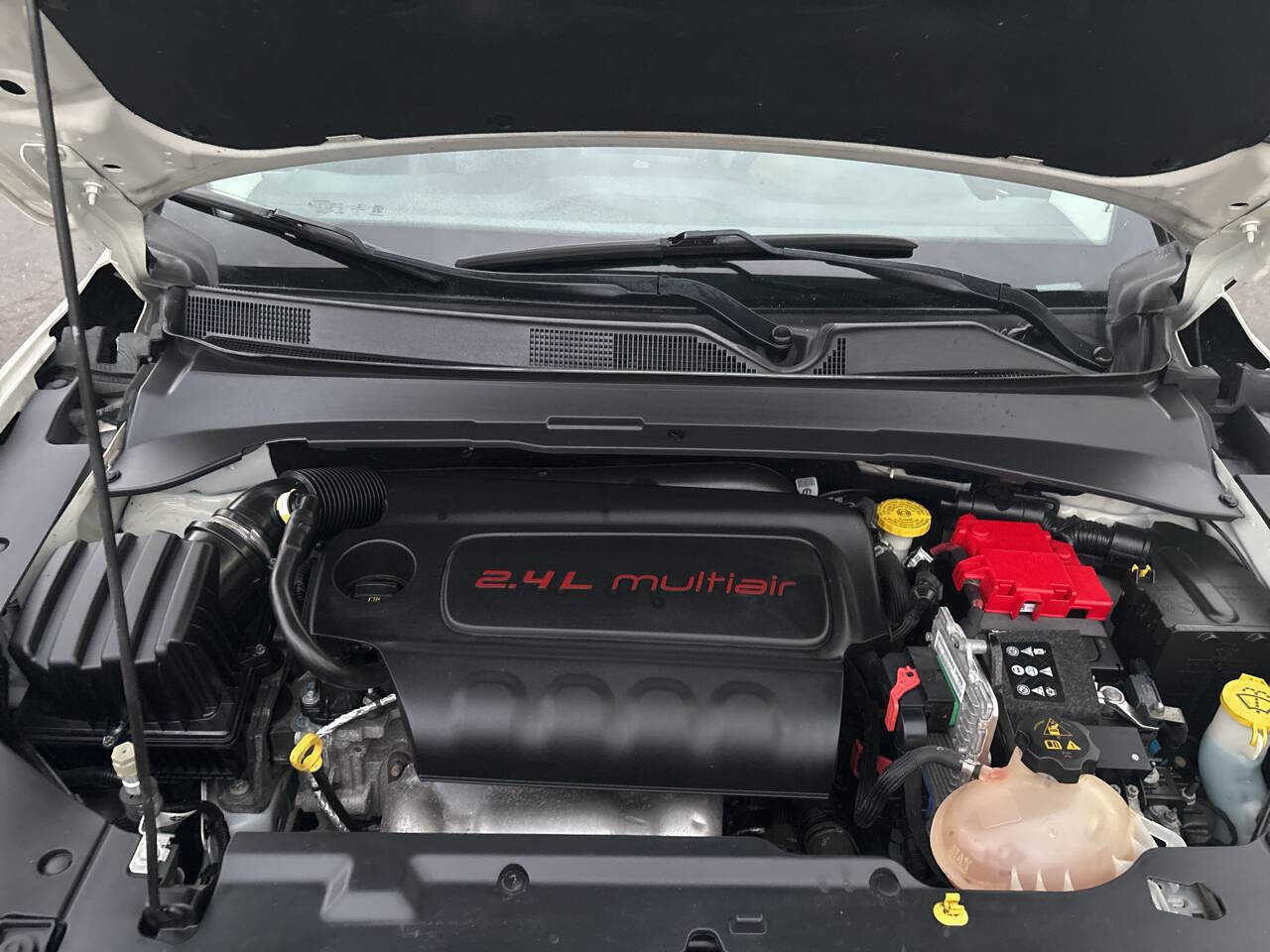 Used 2019 Jeep Compass Limited AWD/4WD image 3