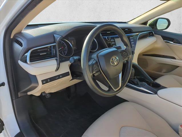 Used 2018 Toyota Camry LE w/ Convenience Package image 11