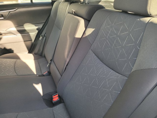 Used 2021 Toyota RAV4 XLE w/ Convenience Package AWD/4WD image 15