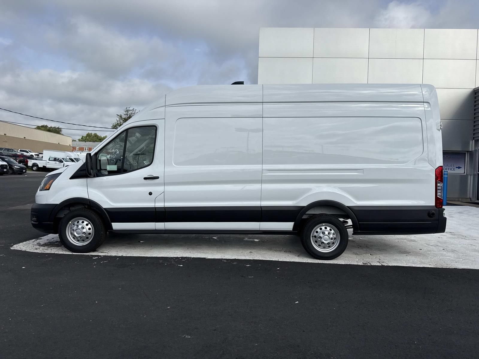 New 2026 Ford Transit 350 148 High Roof Extended RWD image 6