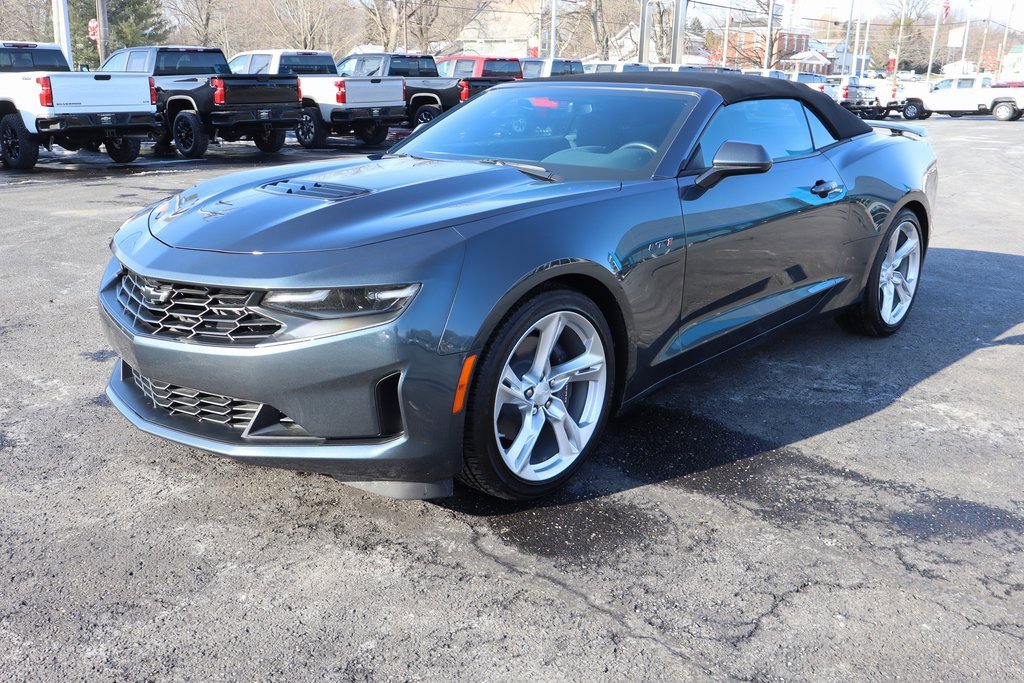 Used 2023 Chevrolet Camaro LT w/ Technology Package image 25