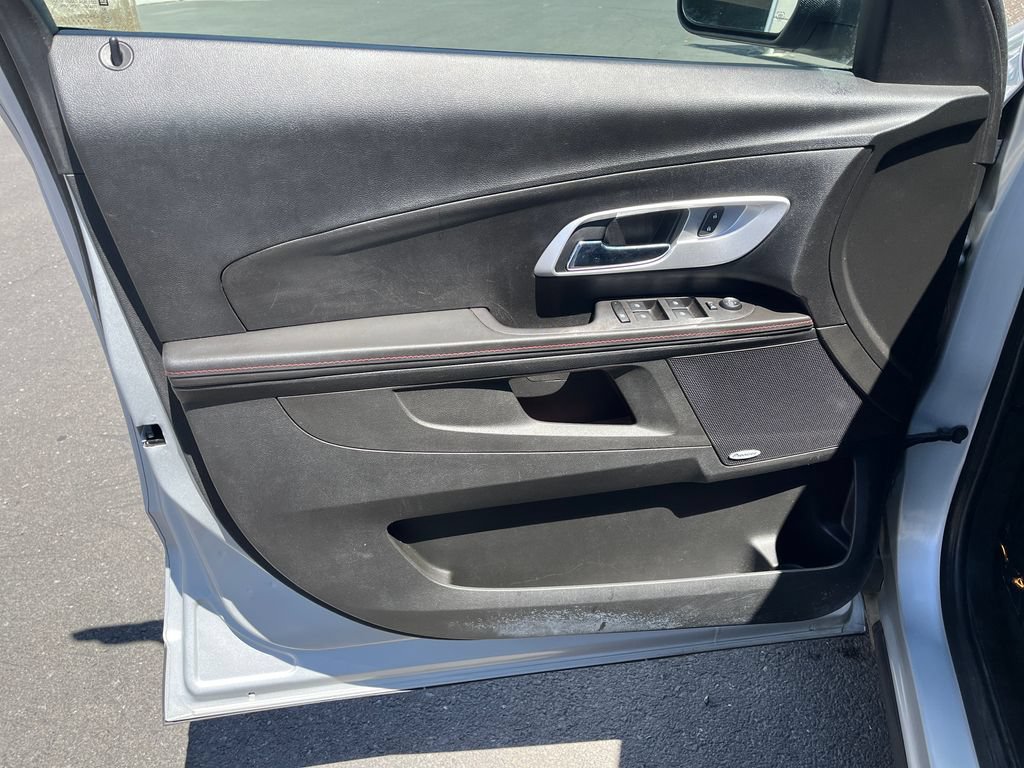 Used 2015 Chevrolet Equinox LTZ AWD/4WD image 10