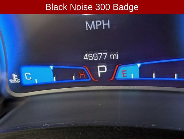 Used 2022 Chrysler 300 Touring w/ Sport Appearance Package RWD image 19