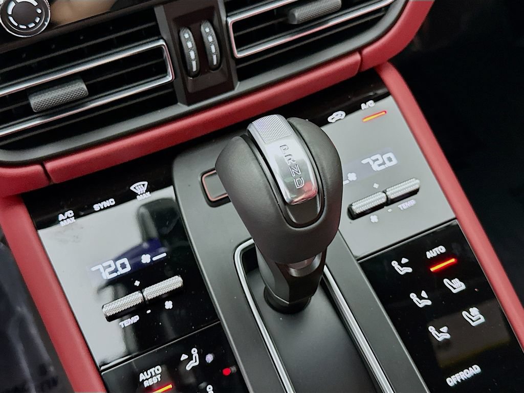 New 2026 Porsche Macan S AWD/4WD image 19