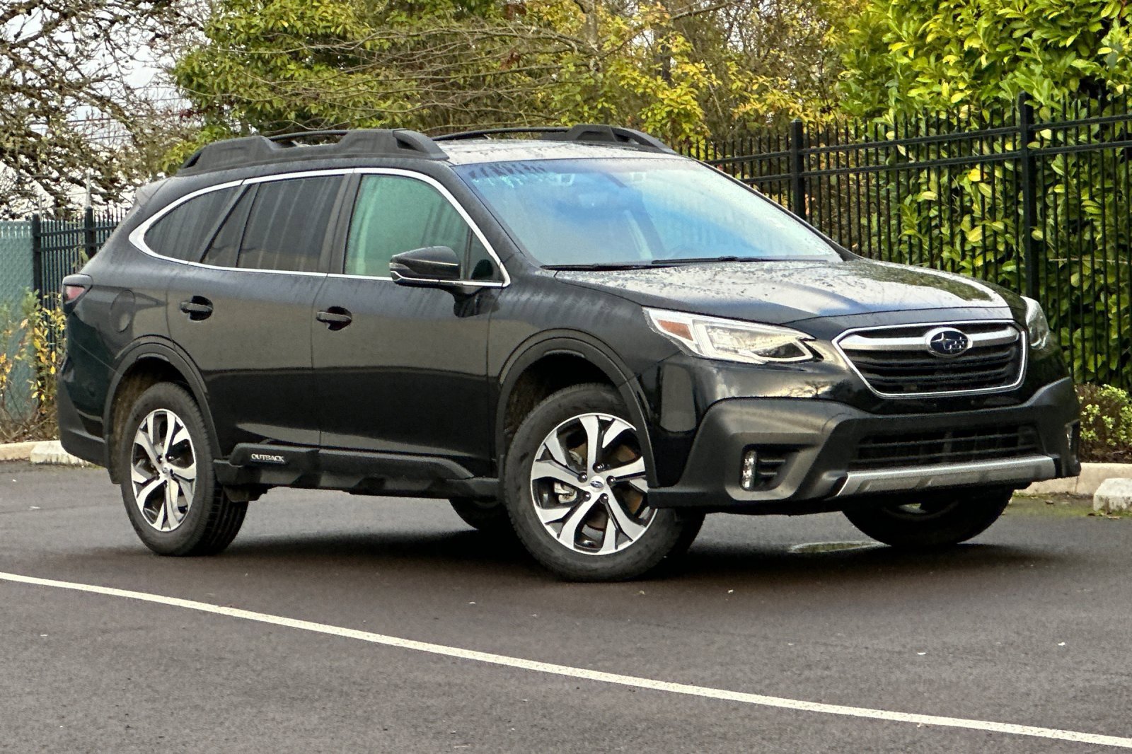 Used 2021 Subaru Outback Limited image 2