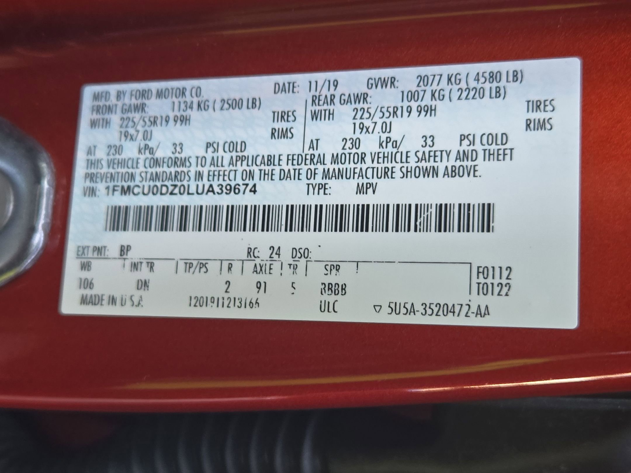 Used 2020 Ford Escape Titanium image 33