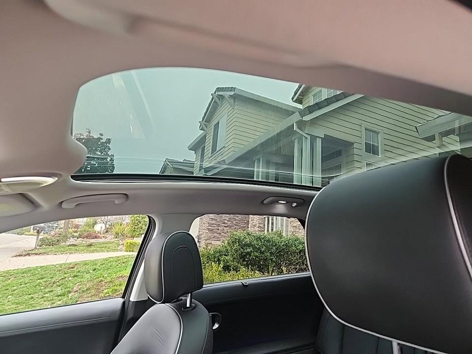 Used 2024 Hyundai Ioniq 5 Limited image 9