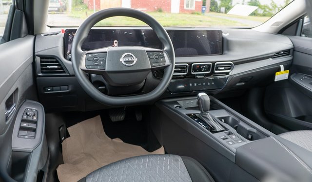 New 2027 Nissan Sentra SV FWD image 7