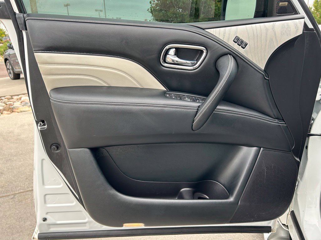 Used 2019 INFINITI QX80 Limited w/ All-Season Package AWD/4WD image 22