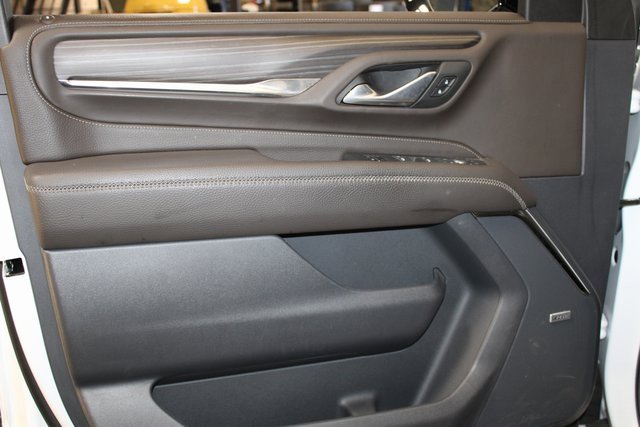 Used 2024 GMC Yukon XL Denali w/ Denali Reserve Package image 31
