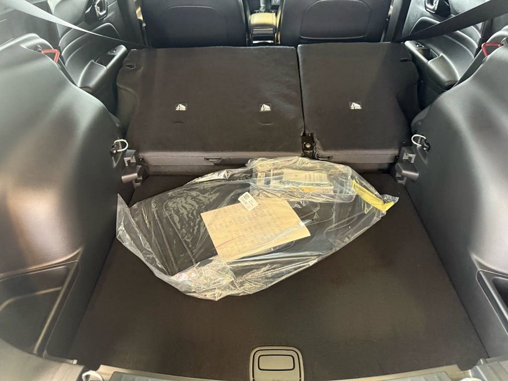 New 2026 Jeep Compass Latitude image 30