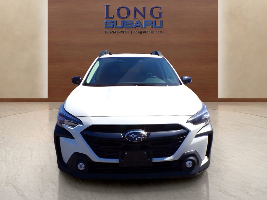 Certified 2025 Subaru Outback Premium AWD/4WD image 5