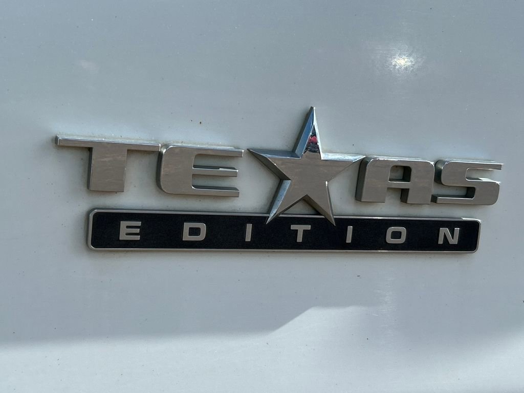 Used 2017 Chevrolet Silverado 1500 LTZ w/ Texas Edition image 32