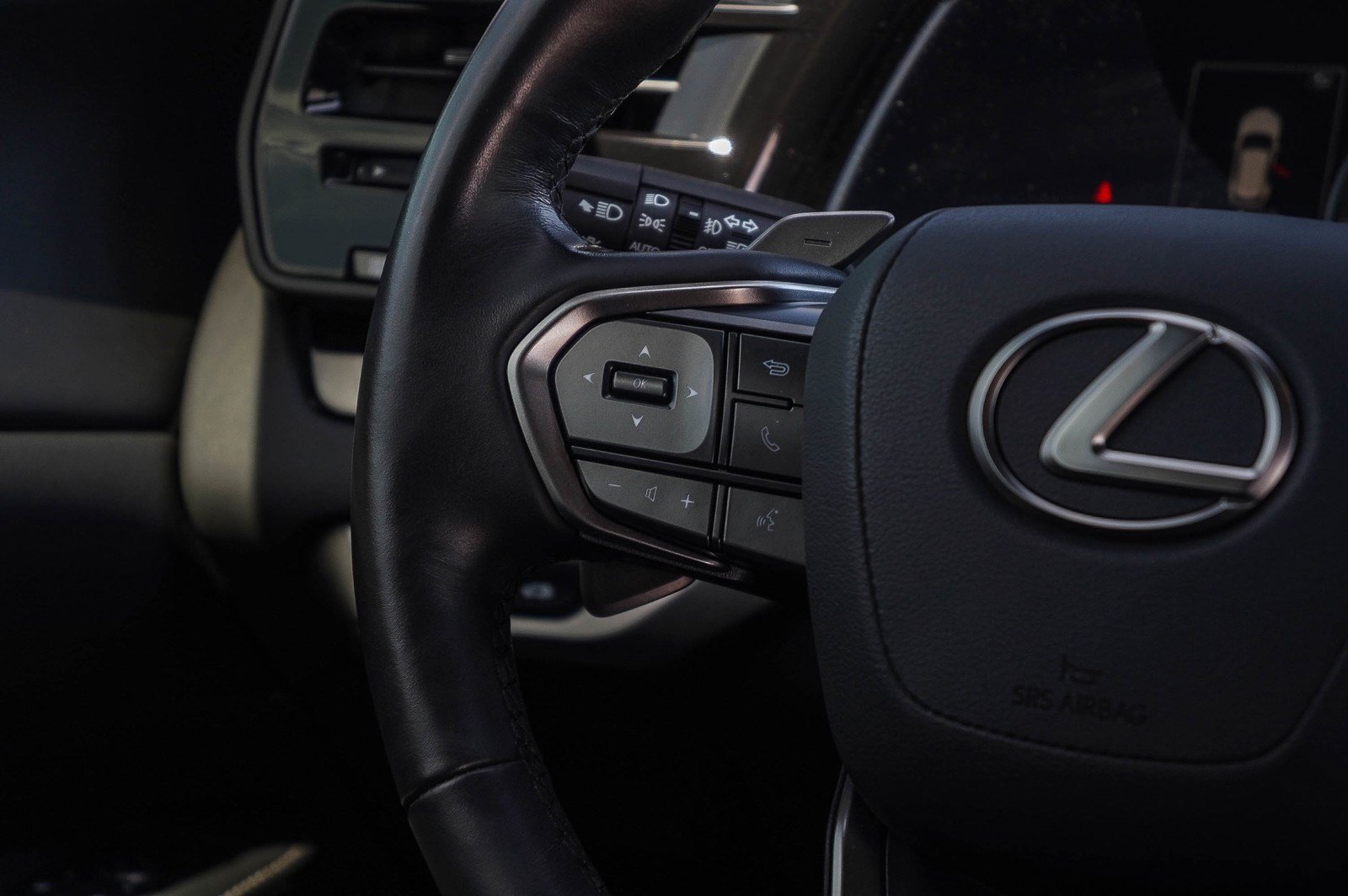 Used 2024 Lexus RX 350 FWD image 17