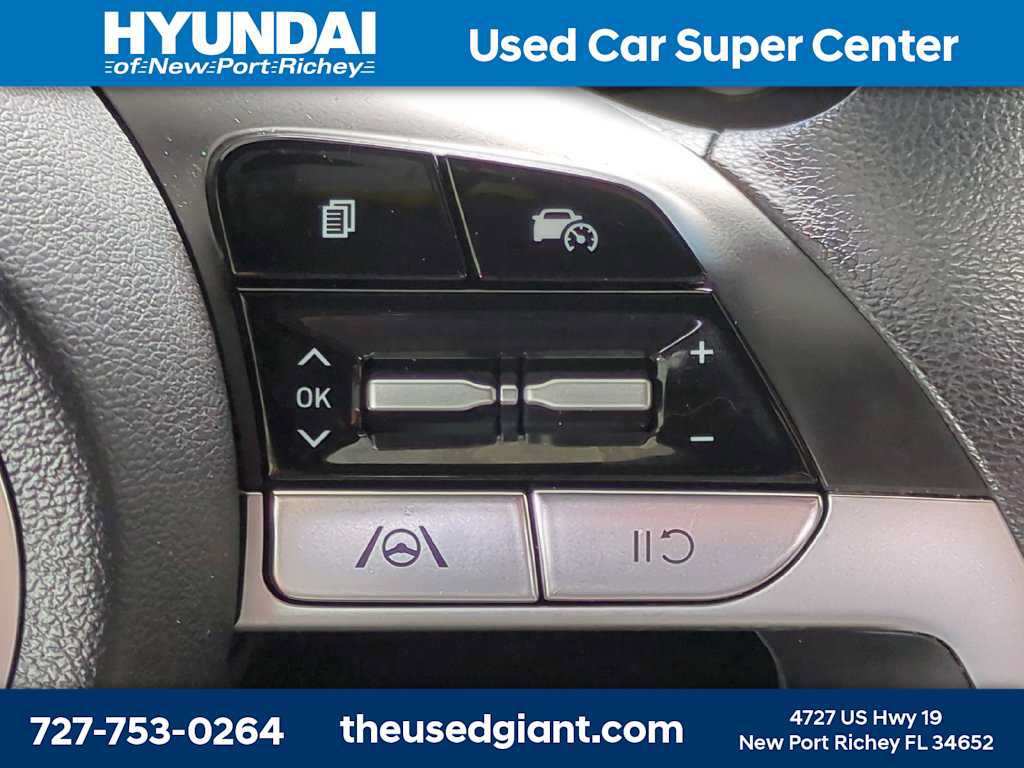 Certified 2024 Hyundai Santa Cruz SEL FWD image 28