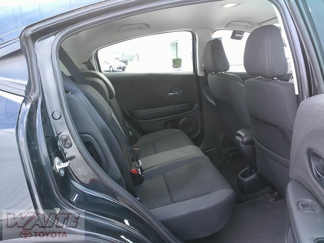 Used 2020 Honda HR-V LX image 22