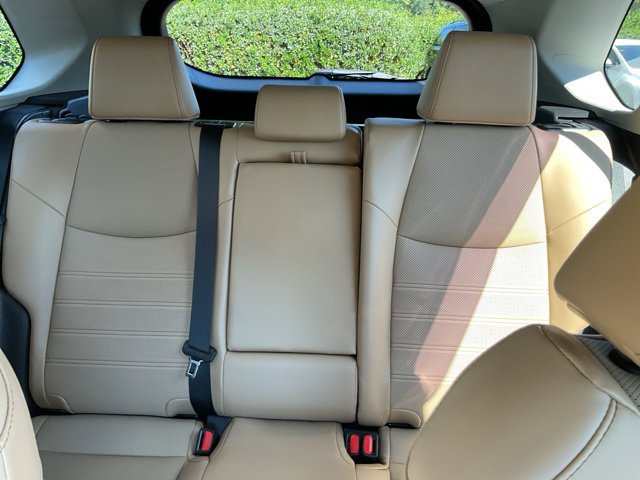 Used 2022 Toyota RAV4 Limited FWD image 35