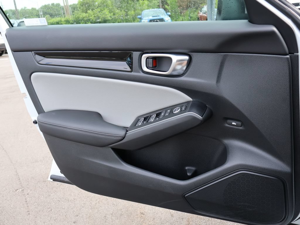 Certified 2026 Honda Civic Sport Touring image 31