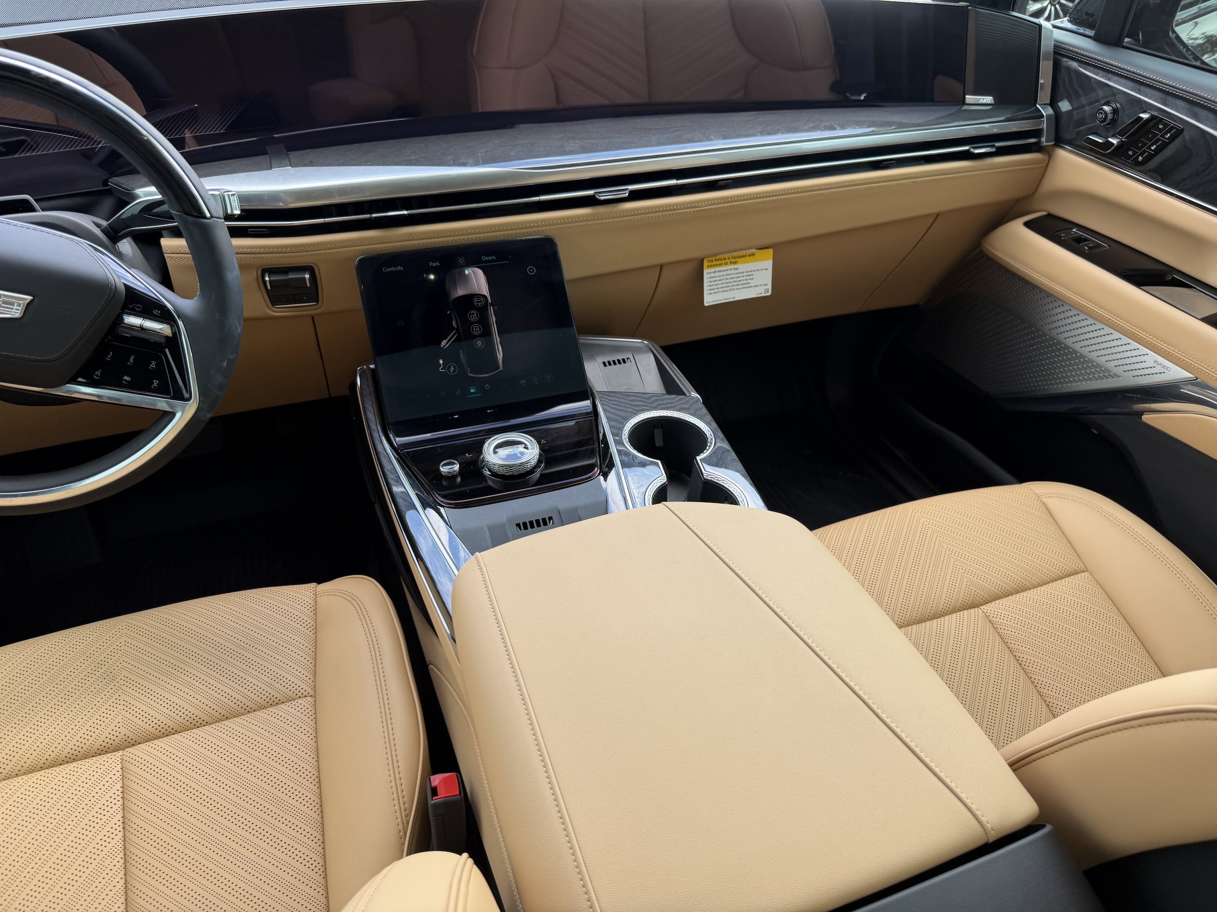 New 2026 Cadillac Escalade IQL Sport 2 w/ LPO, ONYX Package AWD/4WD image 12