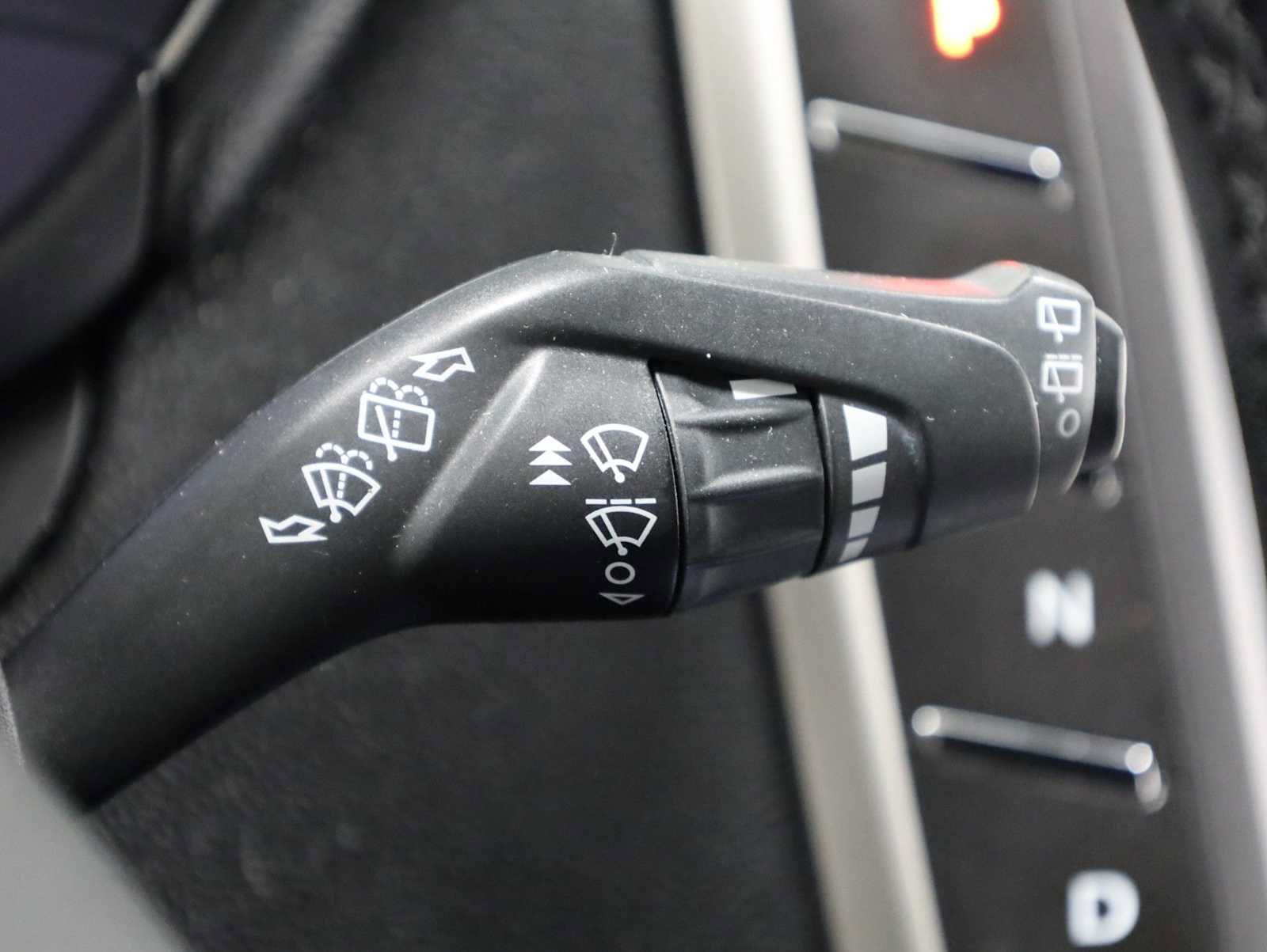 Used 2016 Lincoln MKC Premiere FWD image 27