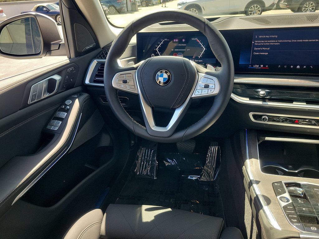 Used 2026 BMW X7 xDrive40i AWD/4WD image 13