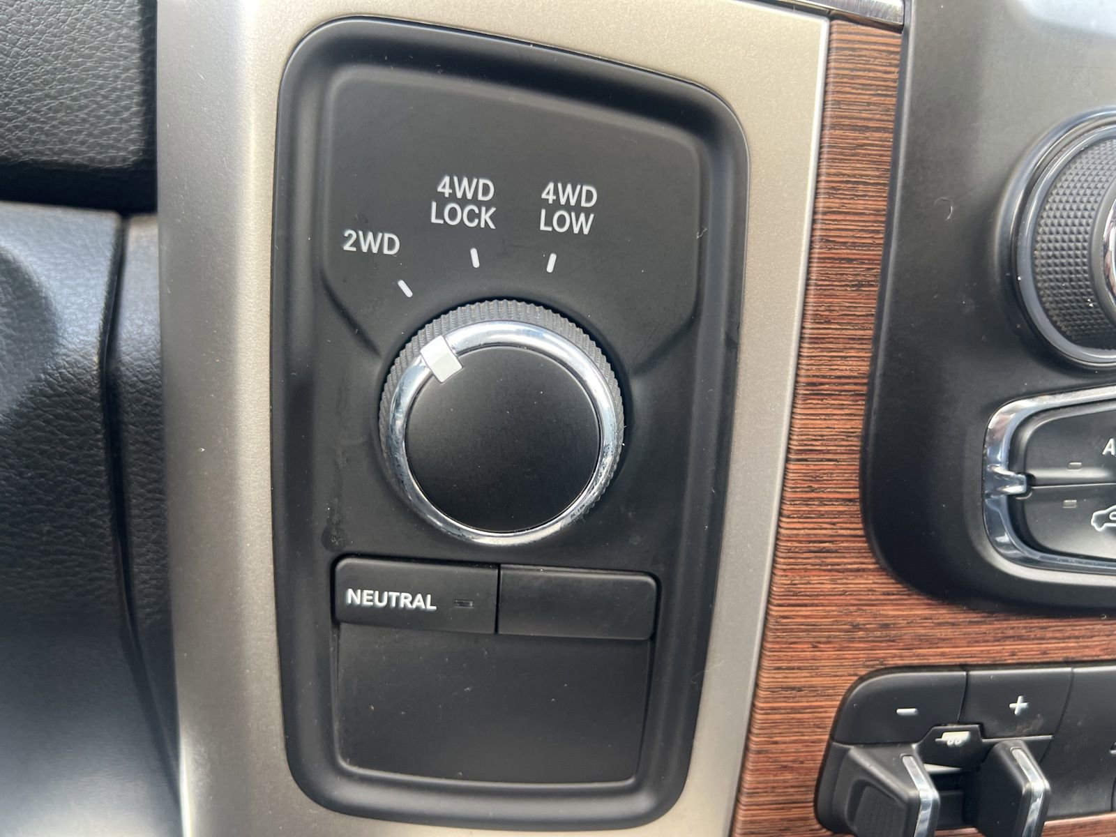 Used 2018 RAM 3500 Laramie image 18