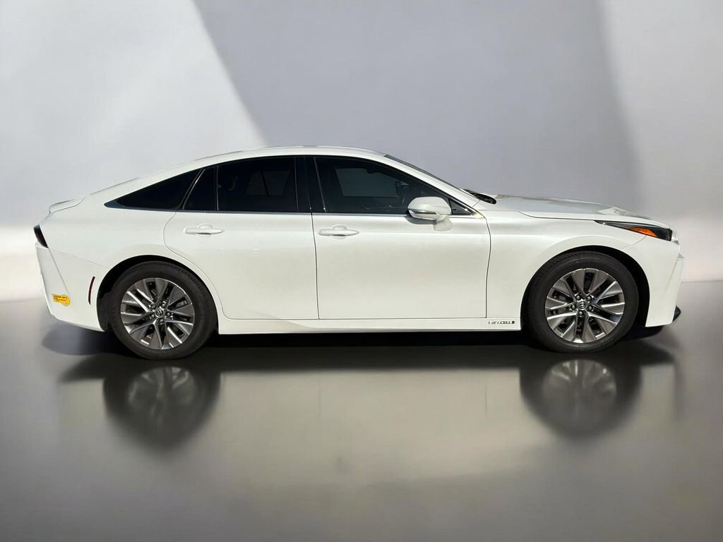 Used 2022 Toyota Mirai XLE w/ Advanced Technology Package image 20