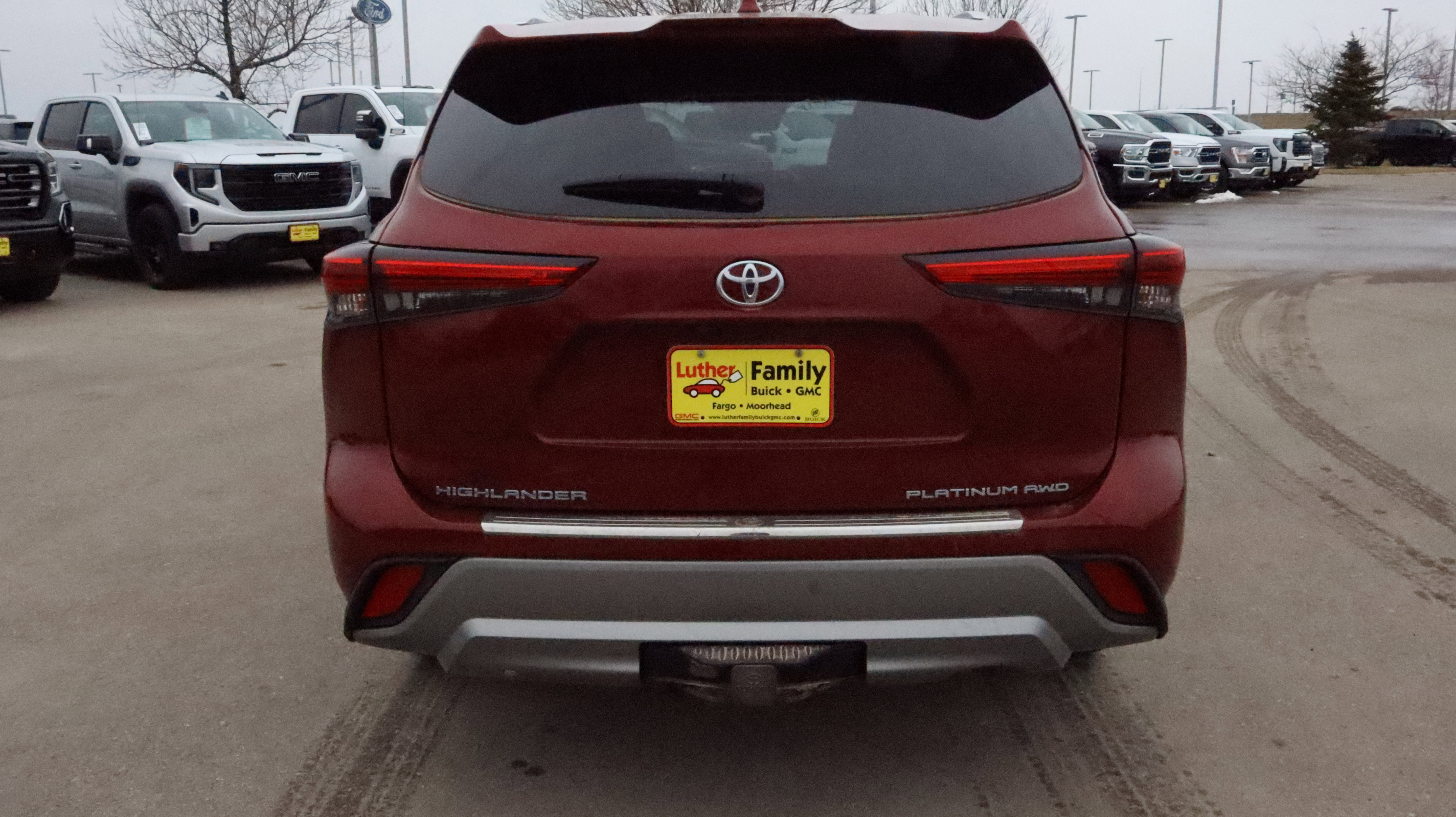 Used 2022 Toyota Highlander Platinum AWD/4WD image 6