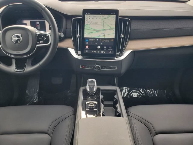 Certified 2025 Volvo XC90 B6 Plus AWD/4WD image 30