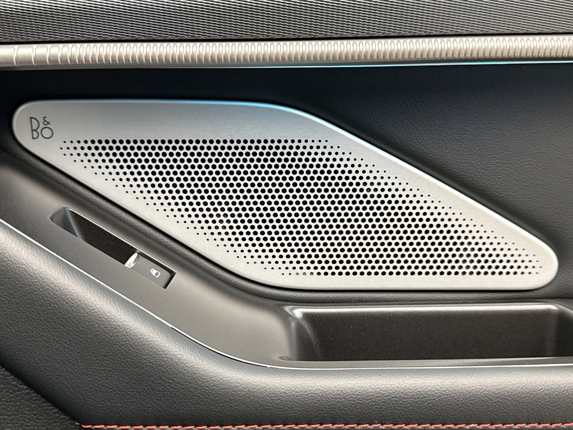 Used 2026 Ford Explorer ST w/ Sun And Sound Package image 17