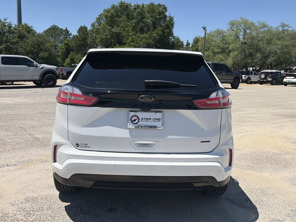 Used 2023 Ford Edge SE AWD/4WD image 6