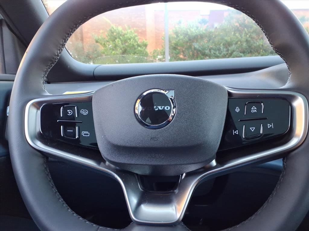 New 2025 Volvo EX30 Plus w/ Protection Package Premier image 22