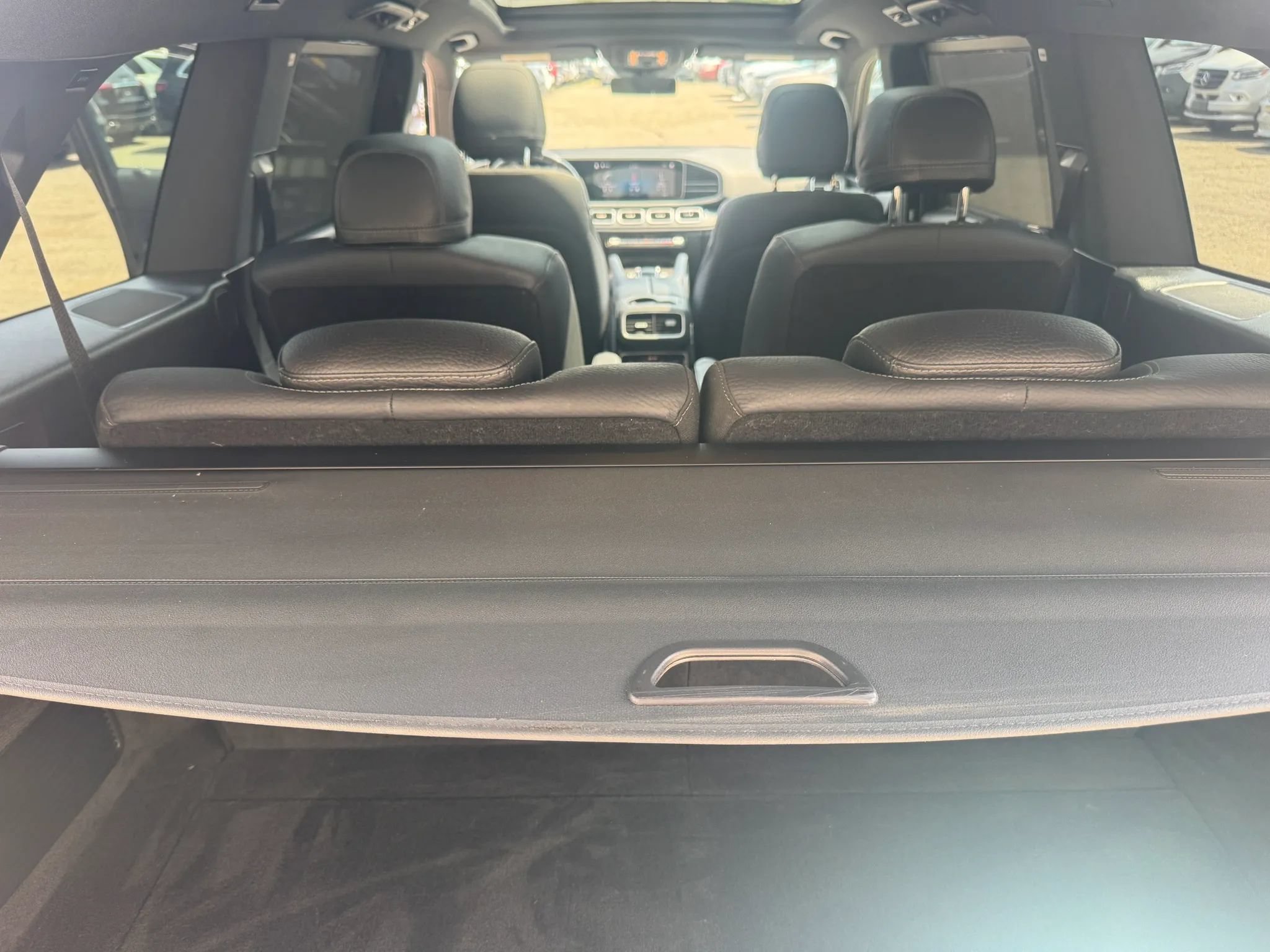 Used 2023 Mercedes-Benz GLS 580 4MATIC image 27
