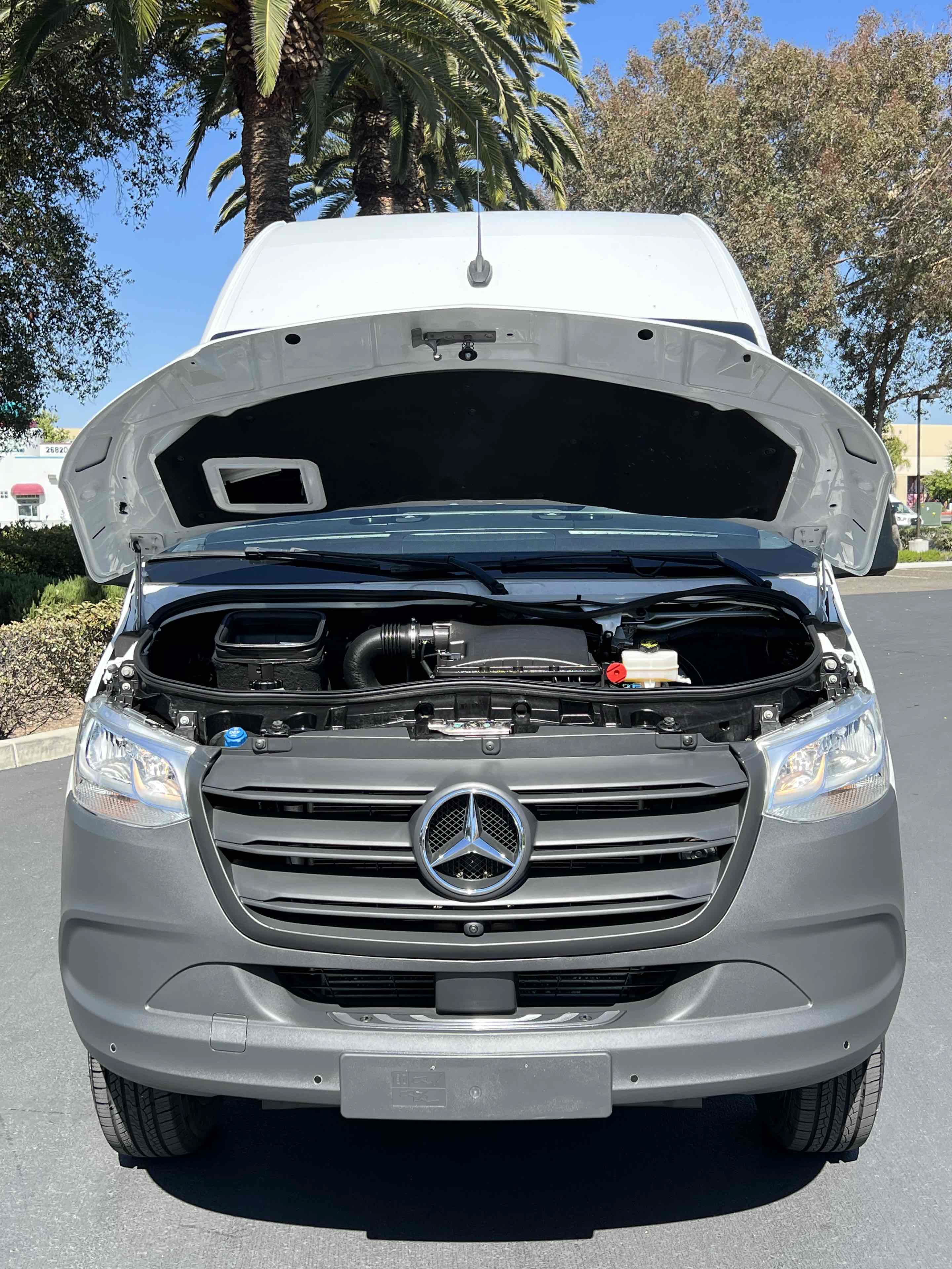 Used 2022 Mercedes-Benz Sprinter 2500 image 26