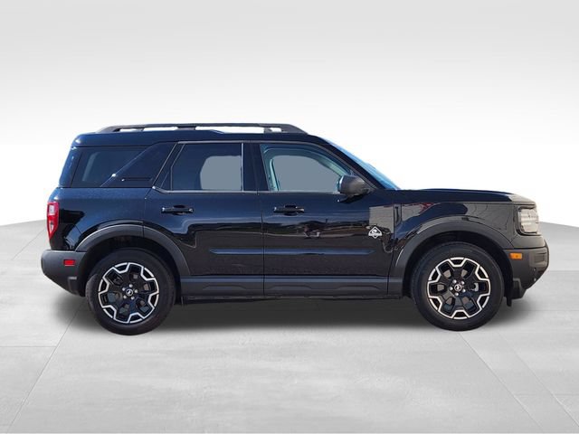 Certified 2025 Ford Bronco Sport Outer Banks w/ Outer Banks Tech Package+ AWD/4WD image 11
