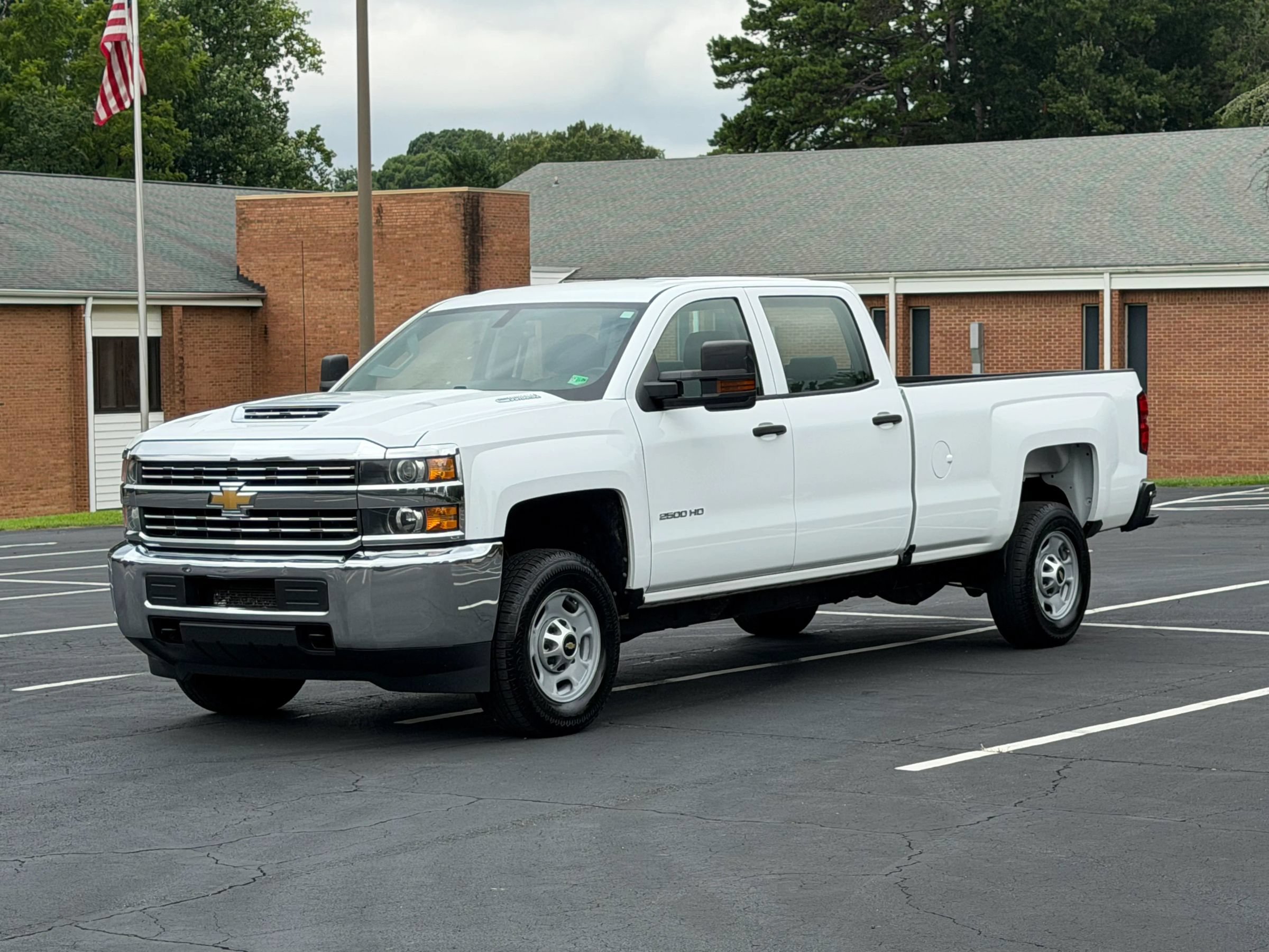 Used 2017 Chevrolet Silverado 2500 W/T w/ WT Fleet Convenience Package RWD image 1