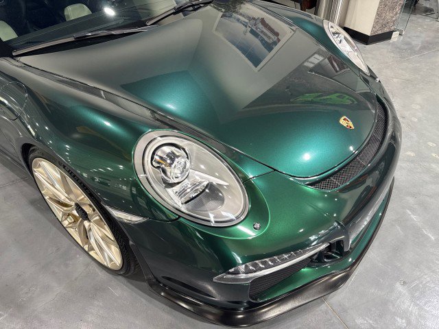 Used 2015 Porsche 911 GT3 w/ Sound Package Plus image 24