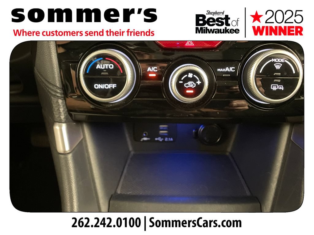 Used 2020 Subaru Forester Premium AWD/4WD image 16