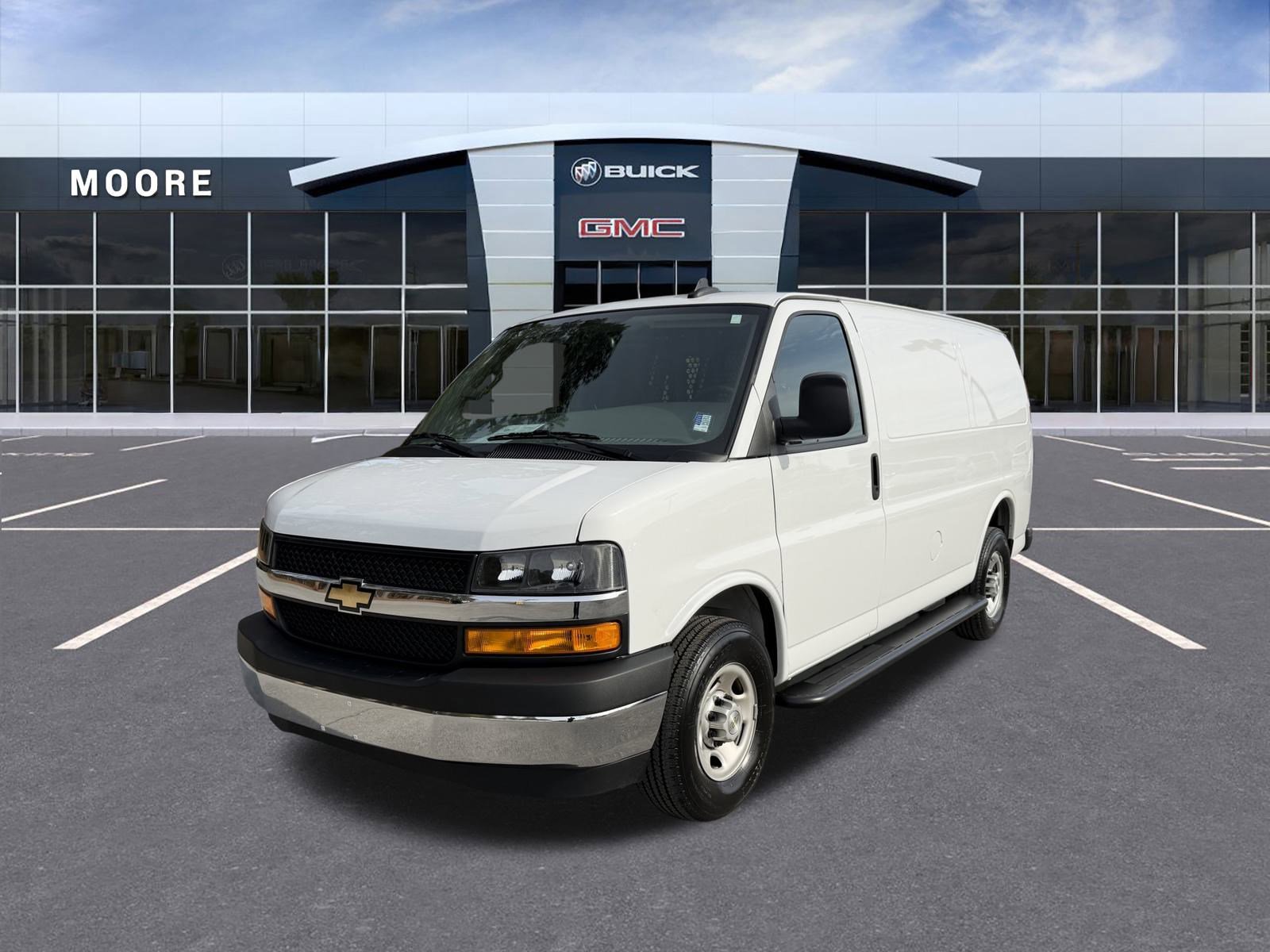 Used 2024 Chevrolet Express 2500 Work Van w/ Driver Convenience Package image 7