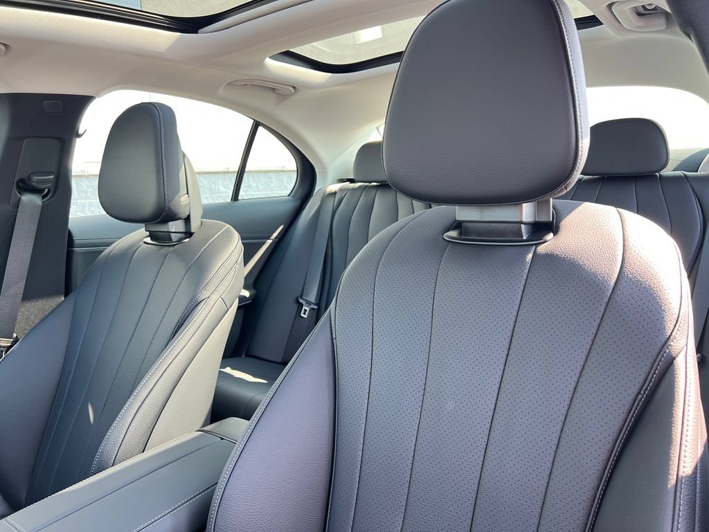New 2026 Mercedes-Benz E 350 4MATIC Sedan image 13